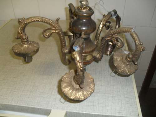 5 ARMED CHANDELIER SOLD FOR REPAIR / SPARES - 4 out of 5 ARMS BROKEN