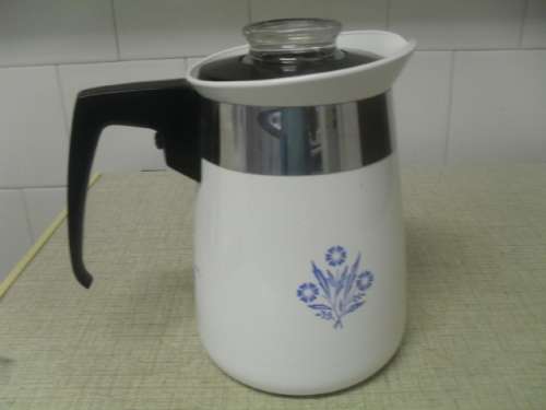 (MAR15)  A 4 CUP CORNING WARE ESPRESSO COFFEE POT / JUG