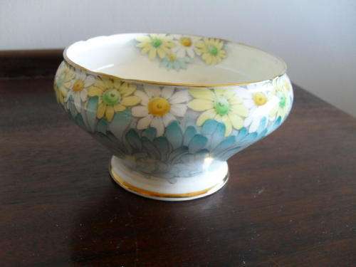 A STUNNINGLY BEAUTIFUL AYNSLEY SUGAR BASIN