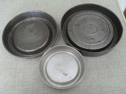 3 Different sized *rare* VINTAGE FLAN PANS -Skyline, Dominant Ware & Tala
