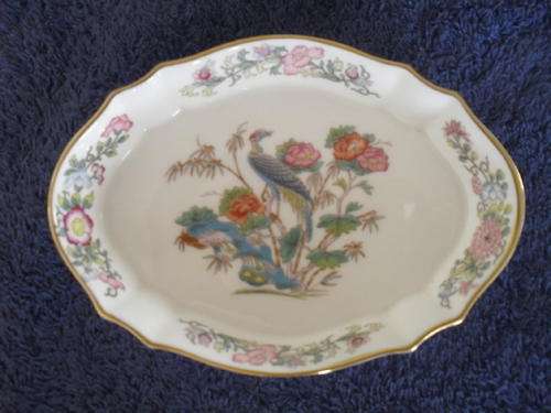 (35)A VINTAGE OVAL WEDGWOOD KUTAN CRANE TRINKET BOWL -made in England  -13cm x 10cm