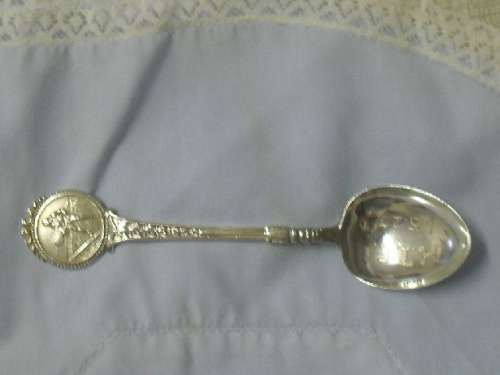 ***** VINTAGE TENNIS SILVER TEA SPOON - LION, ANCHOR -engraved HTC 1/8/27