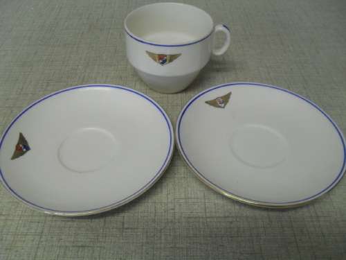 (mh12)  a VINTAGE JURGENS CARAVAN - CUP AND 2x SAUCERS