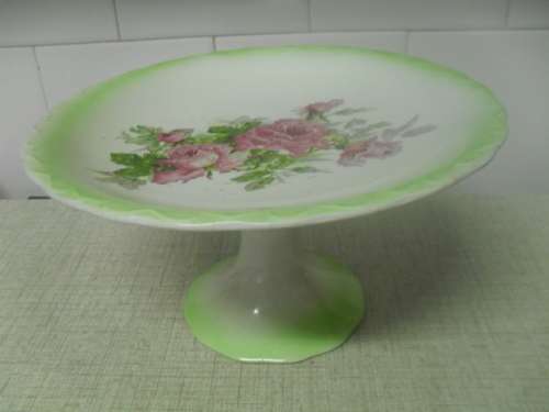 (au) a MYOTT & SONS IMPERIAL  CAKE PEDESTAL STAND / SERVER -23cm across,13cm high,base 11cm