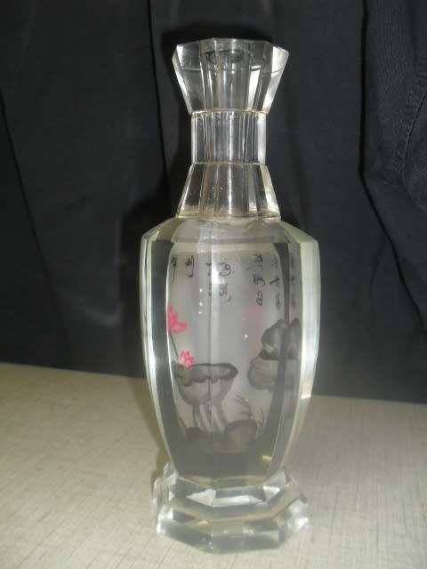 (jerr) a GORGEOUS CUT GLASS JACARTE CHINESE INNER OPTICAL PAINTED VASE