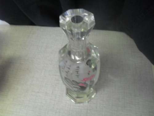 (jerr) a GORGEOUS CUT GLASS JACARTE CHINESE INNER OPTICAL PAINTED VASE