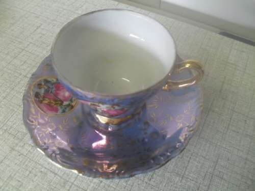 (or)  GORGEOUS VERSAILLES ROMANTIC SCENE CUP AND SAUCER DUO. - saucer 12cm arcoss cup 5.5cm tall