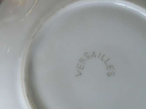 (or)  GORGEOUS VERSAILLES ROMANTIC SCENE CUP AND SAUCER DUO. - saucer 12cm arcoss cup 5.5cm tall