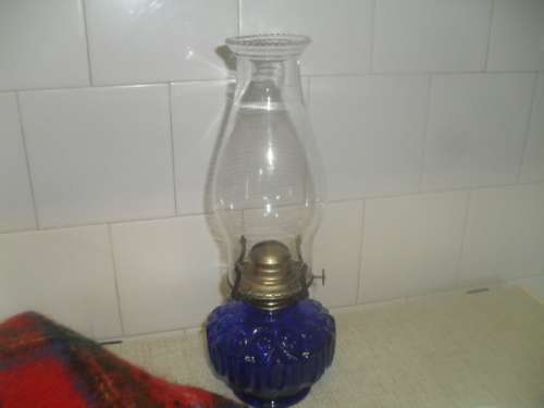 (JEr) A GORGEOUS COLBALT BLUE GLASS JELPIN INDUSTRIAL MARC LAMP.