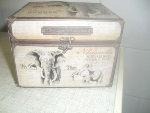 (rr)A KRUGER NATIONAL PARK CERAMIC MUG - THE MAGNIFICENT SEVEN - The Legends Collection  - boxed