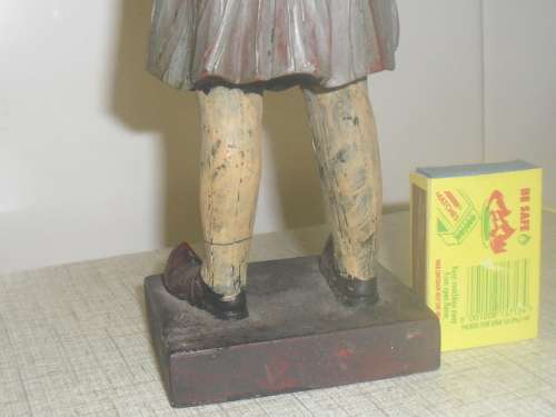 a TABLE TOP MINATURE DUMB WAITER - 25cm high base 7x7 cm