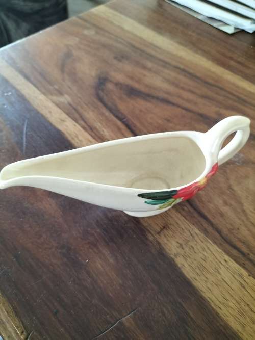 LITTLE CROWN DEVON SAUCE BOAT PERFECT FOR CHOCOLATE SAUCE