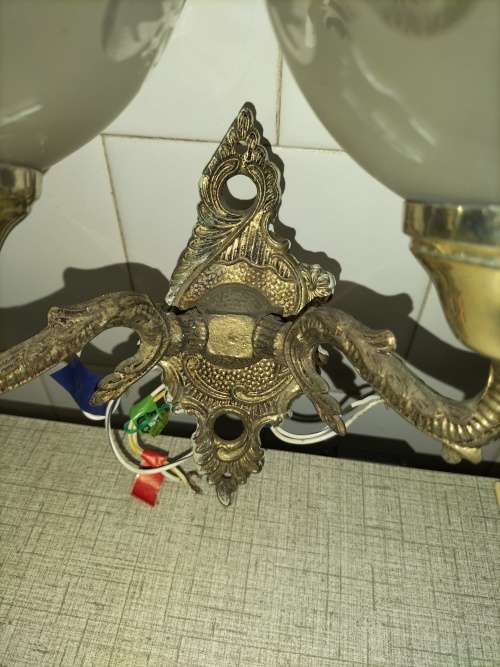 a VINTAGE 2x ARMED METAL WALL LAMPS LIGHTING SCONCE