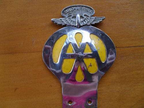 An old AA metal sign. - Suid Afrika