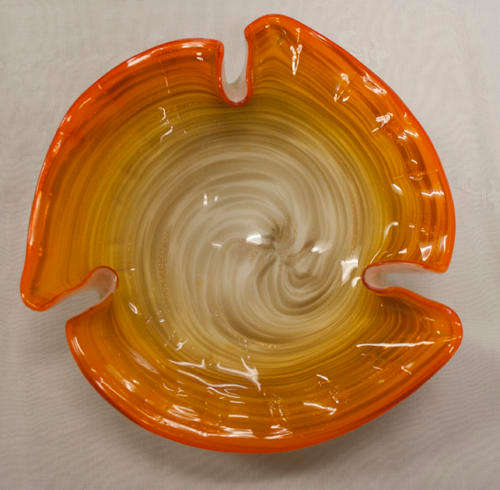 MURANO GLASS SWIRLED BOWL- CREAM SWIRLING OUT TO YELLOW, AMBER & ORANGE, WITH GOLD INLAY-SEE PHOTOS!