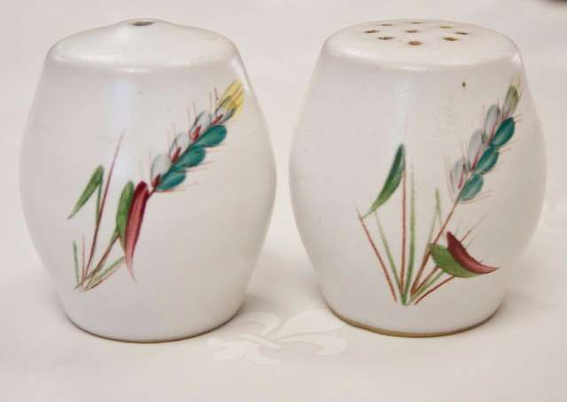 DENBY POTTERY ENGLAND - CRUET SET - WHEAT SHEAF - EXCELLENT CONDITION