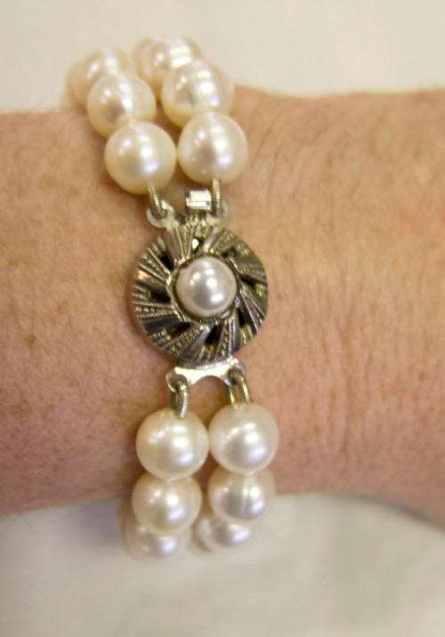GENUINE PEARL DOUBLE STRANDED BRACELET - 1950's VINTAGE SILVER AND PEARL CLASP - STAMPED 835