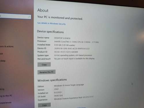 Slim Asus Zenbook notebook UX330U - 256 Gb SSD and High resolution screen