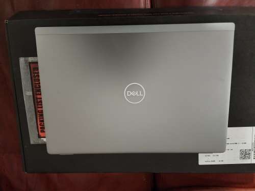 **DELL Latitude 7640 Notebook, 16` FHD+, i7 13th gen, 16 GB LPDDR5, 512 GB SSD**