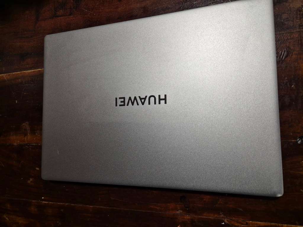 HUAWEI MateBook D16  with 12th Gen Intel Core i7 & great specs!!