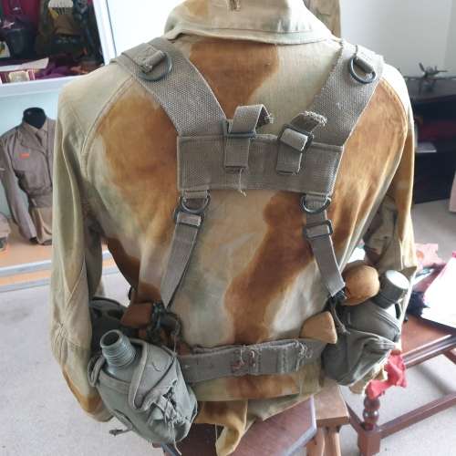 1st pattern parabat camo jump jacket with para helmet and skeleton webbing etc