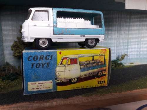 CORGI 466 COMMER MILK FLOAT