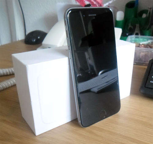 Apple Iphone 6 Space Grey 16GB Excellent Condition