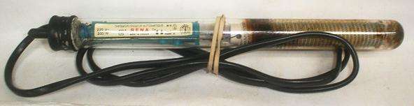 AQARUIM EQUIPMENT: RENA 200w Water Heater in a good working order(made in France)