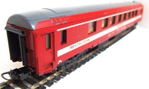 LIMA HO: Le Capitole Restaurant Coach with interior in a fair unboxed condition(Italy)