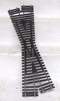 LIMA HO: 1pc #3039 18 Deg Diamond Crossing in very good used condition.