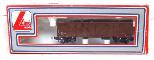 LIMA HO: SAR Brown Closed Freight Wagon in LIKE NEW boxed condition (Italy)