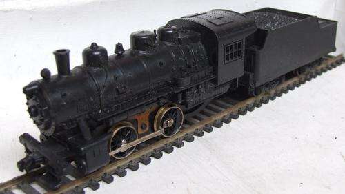LIMA HO: 0-4-0 Steam Locomotive with Tender in good unboxed condition (Italy)