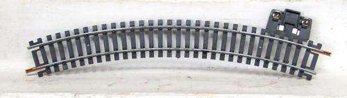 LIMA HO: 36 Deg Cuved Metal Track with power adaptor (403030C) in very good used condition. (Italy)