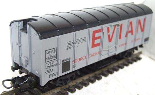 LIMA HO: EVIAN Refrigerator Wagon in good unboxed condition (Italy)