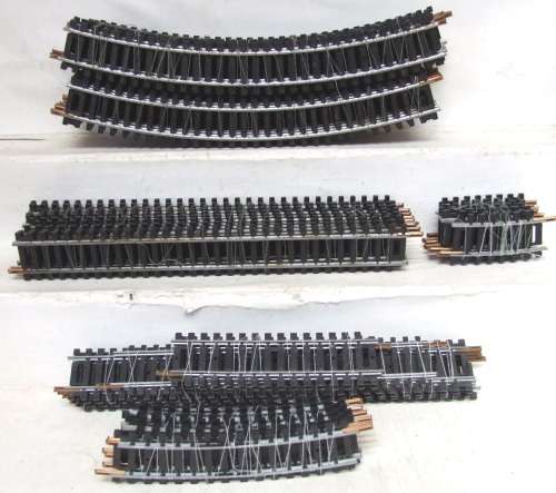 LIMA HO: 52pc Mixed Metal Track in good used condition. (Italy)