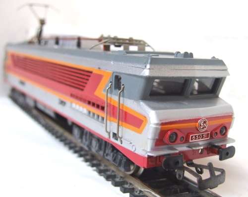 JOUEF HO:Detailed French CO-CO Electric Locomotive in good boxed condition(France)