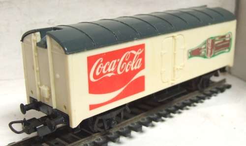 LIMA HO: COKE Closed Wagon in good used & unboxed condition (Italy)