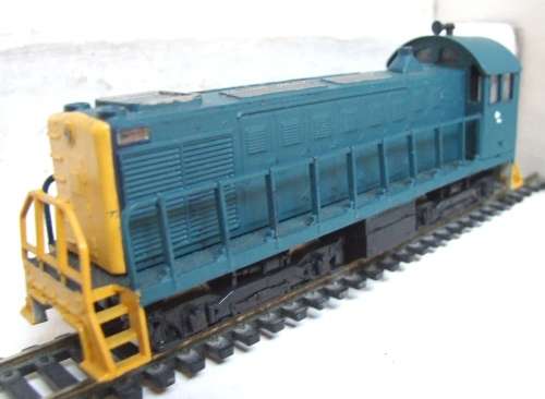 AHM HO: American Diesel Locomotive in fair running unboxed condition