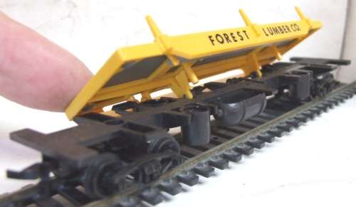 LIFE LIKE HO: American Side Tipper Lumber carrier in good used & unboxed condition (Hong Kong)