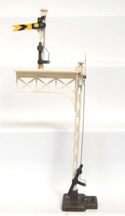 HORNBY OO/HO: Double Arm Signal Tower  in good used & unboxed condition