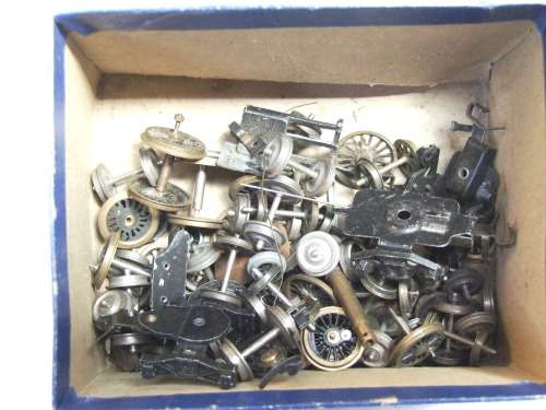 OO/HO: Box of 3 Rail Wheel Sets and axial's for Steam Locos in good boxed condition