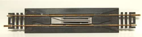 ATLAS HO: Brass Track End Uncoupler in good unboxed condition.