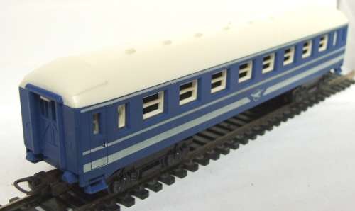 LIMA HO: Junior SAR Blue Train Passenger Coach in VERY GOOD unboxed condition (Italy)