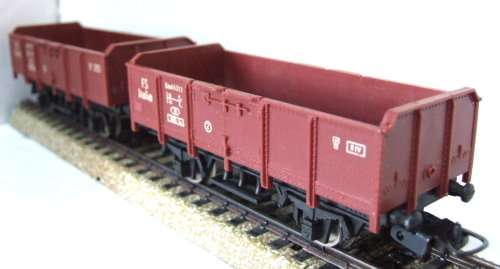LIMA HO:2x Italian Coal Wagons from the 60s in Good unboxed condition (Italy)