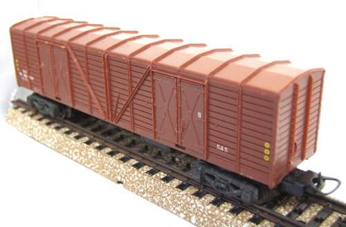 LIMA HO: SAR Brown OZ-Wagon in very good unboxed condition (Italy)