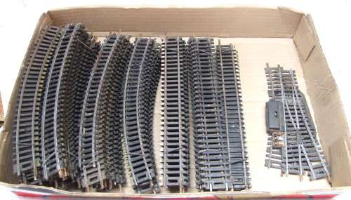 LIMA HO:76pc Mixed Metal Track Lot Sold as Scrap.(Italy)