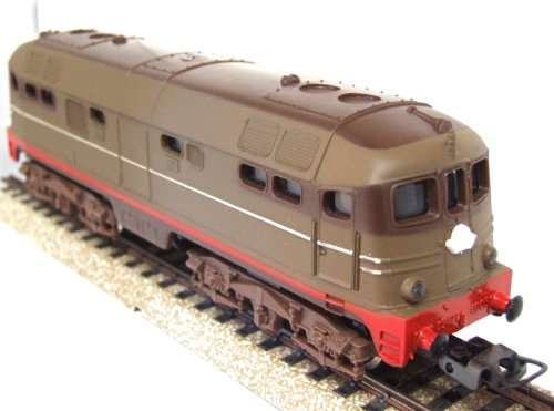 LIMA HO: Vintage FS Diesel Locomotive in NEW boxed operating condition (Italy)