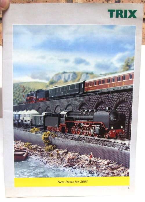 TRIX CATALOGUE: Full Coulor booklet 2003