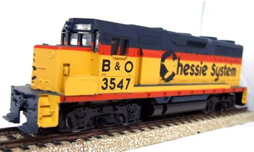 ATHEARN HO:Detailed GP35 EMD Diesel Locomotive in  Like NEW boxed condition (USA)