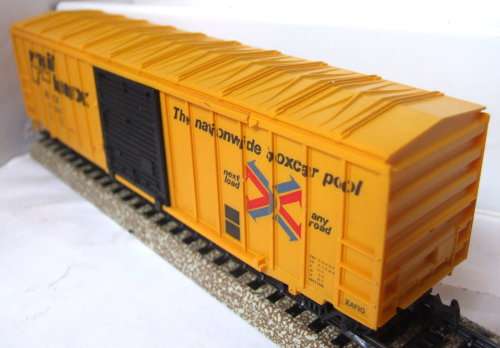ATHEARN HO: 60ft RAIL BOX Reefer in good used un-boxed condition (USA)